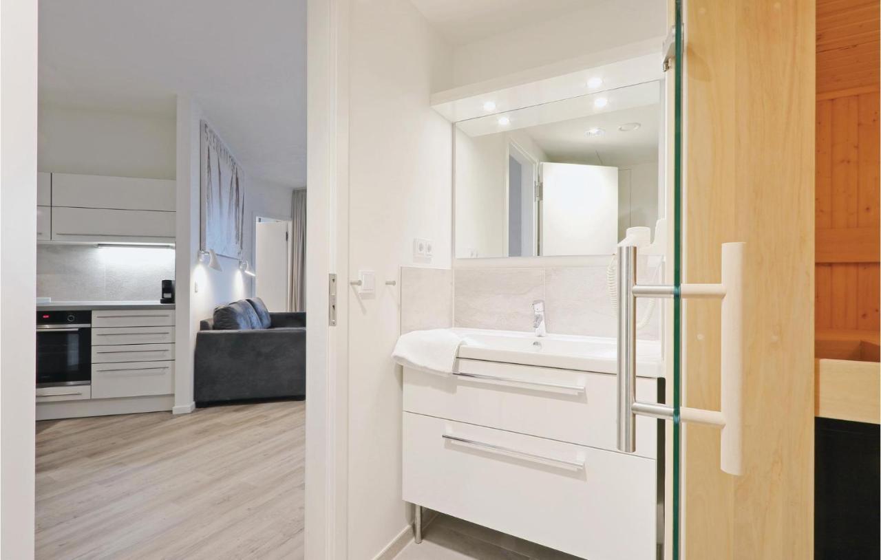 Stunning Apartment In Luebeck Travemuende With Wifi Экстерьер фото